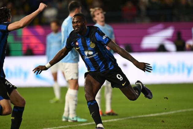 Marcus Thuram(Inter) celebrates after scoring his team s first goal during the Italian Italy SuperCup match between Inter 3-0 Lazio at Al -Awwal Stadium on Riyad January 19 , 2023 in Florence Italy. Noxthirdxpartyxsales  (241304255)
