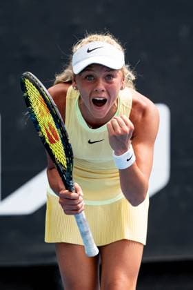 Ksenia Efremova (FRA) TENNIS : Open Australie 2024 - Melbourne - 20 01 2024 VirginieBouyer Panoramic 