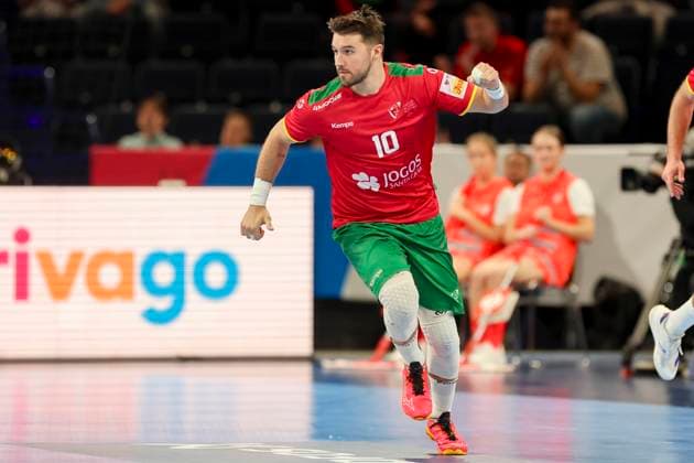 Miguel Martins (Portugal) jubelt, Men s EHF EURO 2024, Slovenia vs Portugal, Barclays Arena, 19.01.2024, Hamburg, Deutschland.