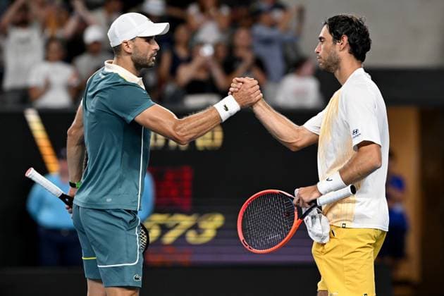 TENNIS AUSTRALIAN OPEN, Grigor Dimitrov of Bulgaria congratulates Nuno Borges from Portugal on his round 3 win on Day 7 of the 2024 Australian Open at Melbourne Park in Melbourne, Saturday, January 20, 2024. ( NO ARCHIVING, EDITORIAL USE ONLY, NO USE IN BOOKS WITHOUT CONSENT MELBOURNE VICTORIA AUSTRALIA  Copyright: xLUKASxCOCHx 20240120001891306157