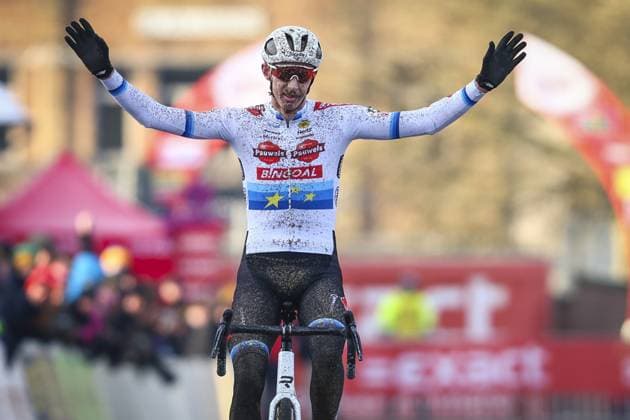 Bilder des Jahres 2024, Sport 01 Januar Sport Themen der Woche KW03 Belgian Michael Vanthourenhout celebrates as he crosses the finish line to win the men s elite race of the Kasteelcross cyclocross cycling event, race 5 6 in the Exact Cross competition, Saturday 20 January 2024 in Zonnebeke. DAVIDxPINTENS  x84352505x