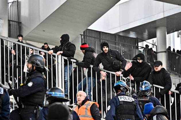 Incidents entre supporters Nicois et Girondins FOOTBALL : Bordeaux vs Nice - 16eme de Finale de la Coupe de France - Bordeaux - 20-01-2024 ThierryBreton Panoramic 