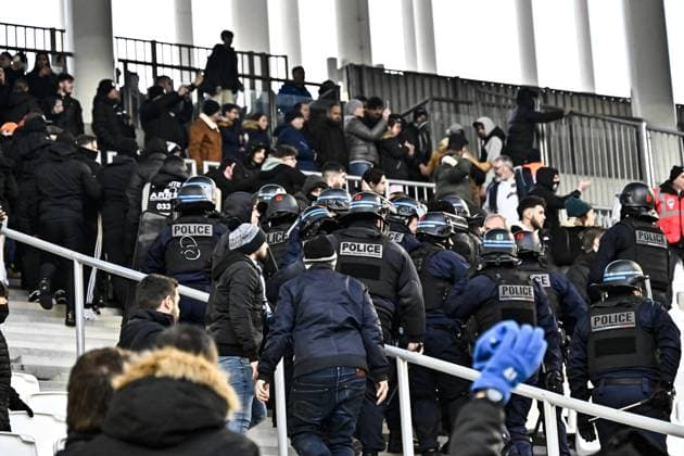 Incidents entre supporters Nicois et Girondins FOOTBALL : Bordeaux vs Nice - 16eme de Finale de la Coupe de France - Bordeaux - 20-01-2024 ThierryBreton Panoramic 