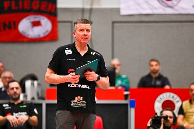 1. Volleyball Bundesliga Frauen, Dresdner SC vs. Allianz MTV Stuttgart, Dresden, 20.01.2024 Alexander Waibl (Cheftrainer Dresdner SC) 1.Volleyball Bundesliga Frauen, Dresdner SC vs. Allianz MTV Stuttgart am 20.01.2024 in der Margon Arena Dresden Copyright: xBEAUTIFULxSPORTS Hoepnerx