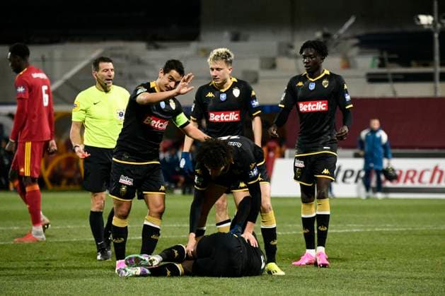 Celebration Wissam BEN YEDDER, capitaine (ASM) et blessure Folarin BALOGUN (ASM) Rodez Aveyron Football vs. AS Monaco pour 16eme de finale de la Coupe de France au Stade Paul Lignon de Rodez, le 20 janvier 2024. FOOTBALL : Rodez AF vs. AS Monaco - Coupe de France - 20 01 2024 ValentinaClaret Panoramic 