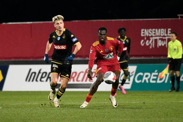 Aleksandr GOLOVIN (ASM) et Kevin BOMA (RAF) Rodez Aveyron Football vs. AS Monaco pour 16eme de finale de la Coupe de France au Stade Paul Lignon de Rodez, le 20 janvier 2024. FOOTBALL : Rodez AF vs. AS Monaco - Coupe de France - 20 01 2024 ValentinaClaret Panoramic 