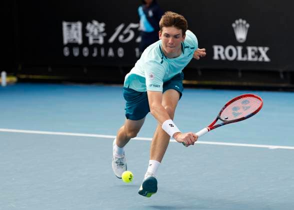 Max Stenzer (GER), Jungen Einzel BS, Australian Open 2024, Melbourne Park, Melbourne, Victoria, Australia. Copyright: xJuergenxHasenkopfx