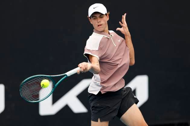 Tom Sickenberger (GER), Jungen Einzel BS, Australian Open 2024, Melbourne Park, Melbourne, Victoria, Australia. Copyright: xJuergenxHasenkopfx