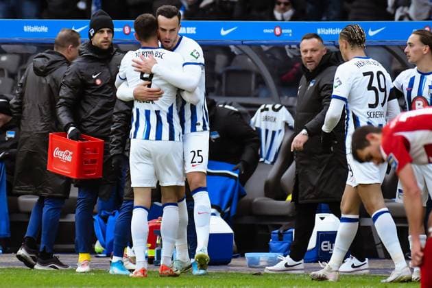 Fussball 2. Bundesliga, Hertha BSC - Fortuna Duesseldorf 21.01.2024, xdanx, Fussball 2. Bundesliga, Hertha BSC - Fortuna Duesseldorf, v.l. Smail Prevljak (Hertha BSC 9),Haris Tabakovic (Hertha BSC 25),Jubel nach dem 1:0 (DFL DFB REGULATIONS PROHIBIT ANY USE OF PHOTOGRAPHS as IMAGE SEQUENCES and or QUASI-VIDEO) Foto: Daniel Lakomski Mix1 Berlin Olympiastadion Berlin Berlin Deutschland (DE)