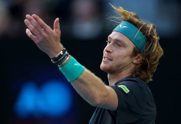 Andrey Rublev of Russia frustrated Australian Open, Day Eight, Tennis, Melbourne Park, Melbourne, Australia - 21 Jan 2024  Copyright: xEllaxLing Shutterstockx 14306288dw