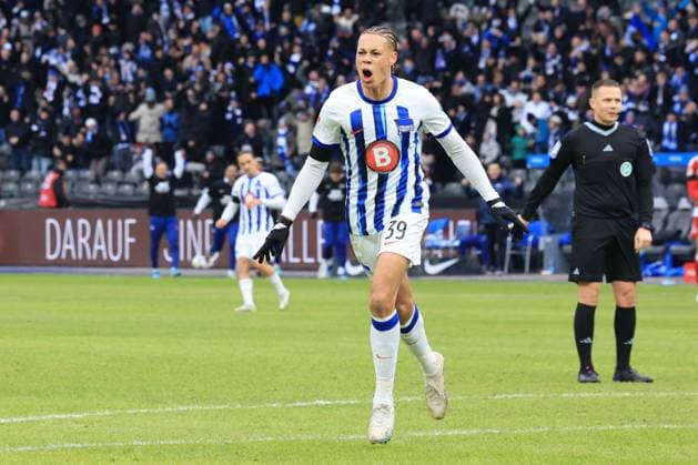 DEU, DFL, 2. FBL, Hertha BSC vs. Fortuna Duesseldorf, 21.01.2024, Berliner Olympiastadion, Berlin, DEU, DFL, 2. FBL, Hertha BSC vs. Fortuna Duesseldorf, im Bild 2:1 durch Derry Scherhant (Hertha BSC Berlin 39) DFL - regulations prohibit any use of Photographs as image sequences and or quasi-video Foto: Juergen Engler nordphoto GmbH