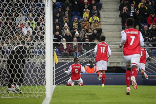 Joie des joueurs de l equipe Reims apres le but de AGBADOU EMMANUEL 5 FOOTBALL : Fc Sochaux vs Stade De Reims - Coupe De France - 21 01 2024 ElyxandroCegarra Panoramic 