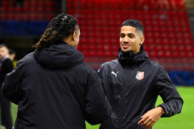 Loic Remy and Ludovic BLAS ( 11 - Rennes ) before the French Cup match between Stade Rennais FC and Olympique de Marseille at Roazhon Park on January 21, 2024 in Rennes, France. ( Photo by federico pestellini panoramic ) - FOOTBALL : Rennes vs Marseille - Coupe de France - 21 01 2024 FedericoPestellini Panoramic 