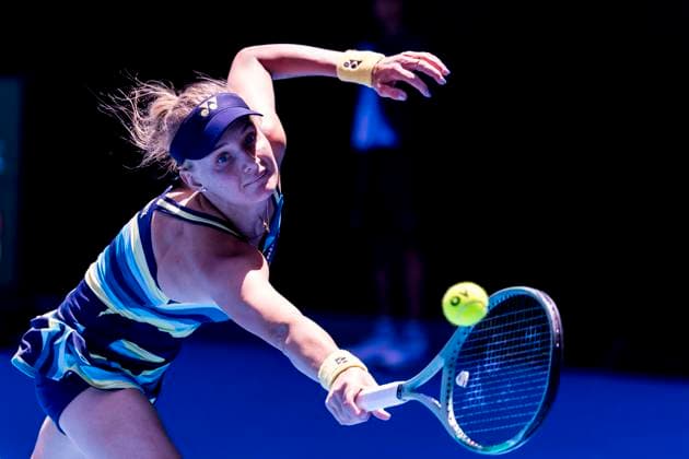 Sport Themen der Woche KW04 Sport Bilder des Tages MELBOURNE, VIC - JANUARY 22: Dayana Yastremska of Ukraine in action during the 4th round of the 2024 Australian Open on January 22 2024, at Melbourne Park in Melbourne, Australia. (Photo by Jason Heidrich Icon Sportswire) TENNIS: JAN 22 Australian Open EDITORIAL USE ONLY Icon240122001