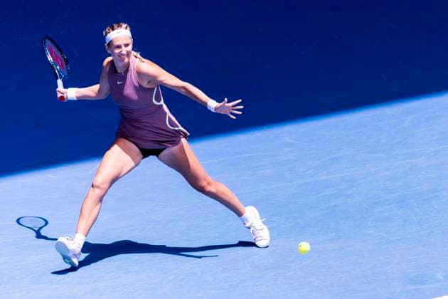 MELBOURNE, VIC - JANUARY 22: Victoria Azarenka of Belarus in action during the 4th round of the 2024 Australian Open on January 22 2024, at Melbourne Park in Melbourne, Australia. (Photo by Jason Heidrich Icon Sportswire) TENNIS: JAN 22 Australian Open EDITORIAL USE ONLY Icon240122041
