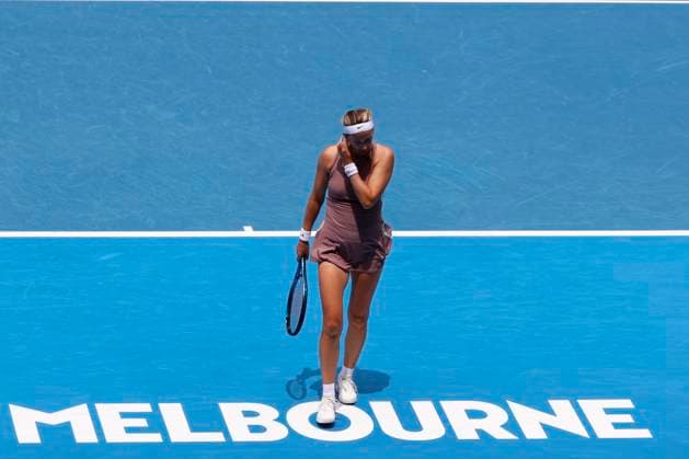 22nd January 2024; Melbourne Park, Melbourne, Victoria, Australia; Australian Open Tennis Championship Day 9; Victoria Azarenka in action during the round four singles match against Dayana Yastremska UKR)  ActionPlus12600594 NaFoto
