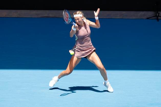 22nd January 2024; Melbourne Park, Melbourne, Victoria, Australia; Australian Open Tennis Championship Day 9; Victoria Azarenka in action during the round four singles match against Dayana Yastremska UKR)  ActionPlus12600597 NaFoto
