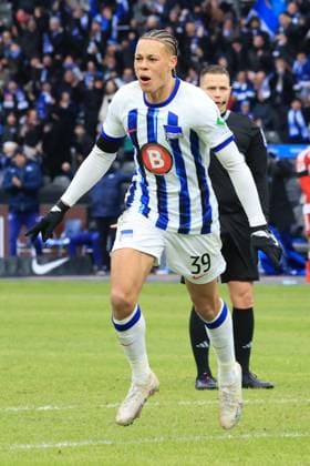 DEU, DFL, 2. FBL, Hertha BSC vs. Fortuna Duesseldorf, 21.01.2024, Berliner Olympiastadion, Berlin, DEU, DFL, 2. FBL, Hertha BSC vs. Fortuna Duesseldorf, im Bild nach dem 2:1 durch Derry Scherhant (Hertha BSC Berlin 39) DFL - regulations prohibit any use of Photographs as image sequences and or quasi-video Foto: Juergen Engler nordphoto GmbH