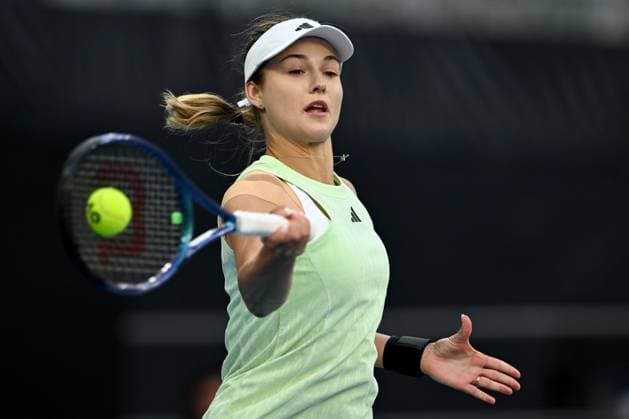 TENNIS AUSTRALIAN OPEN, Anna Kalinskaya of Russia in action during her 4th round match against Jasmine Paolini of Italy on Day 9 of the 2024 Australian Open at Melbourne Park in Melbourne, Monday, January 22, 2024. ( NO ARCHIVING, EDITORIAL USE ONLY, NO USE IN BOOKS WITHOUT CONSENT MELBOURNE VICTORIA AUSTRALIA  Copyright: xLUKASxCOCHx 20240122001892185079