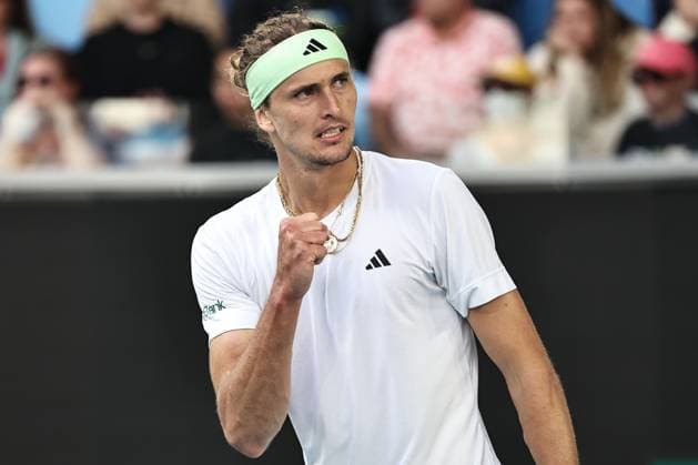 Alexander Zverev, GER, during fourth round of 2024 Australian Open in Melbourne, 22 01 2023; -