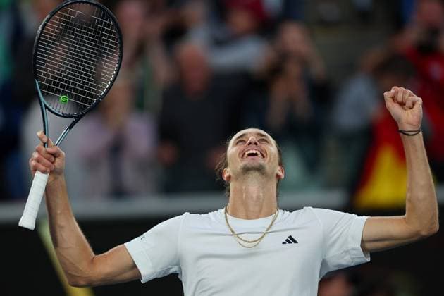 Alexander Zverev of Germany celebrates Australian Open, Day Nine, Tennis, Melbourne Park, Melbourne, Australia - 22 Jan 2024  Copyright: xEllaxLing Shutterstockx 14306290bh