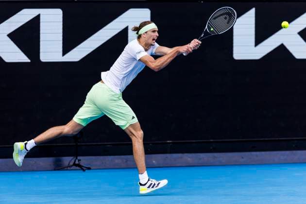 MELBOURNE, VIC - JANUARY 22: Alexander Zverev of Germany in action during the 4th round of the 2024 Australian Open on January 22 2024, at Melbourne Park in Melbourne, Australia. (Photo by Jason Heidrich Icon Sportswire) TENNIS: JAN 22 Australian Open EDITORIAL USE ONLY Icon240122141