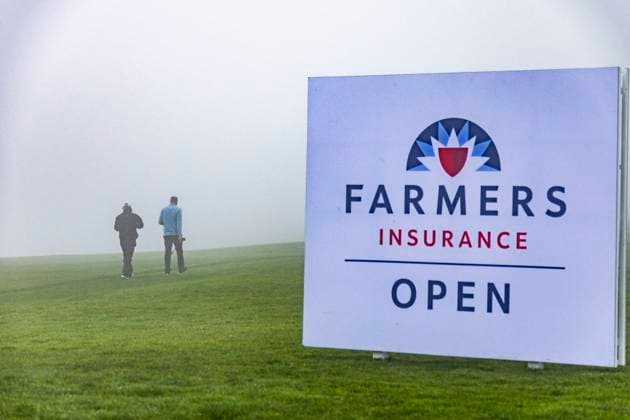 LA JOLLA, CA - JANUARY 22: Tom Whitney walk the South Course and take putts on the greens on the first practice day before this week™s PGA, Golf Herren Tour Farmer™s Insurance Open, at Torrey Pines Golf Course, Monday, January 22, 2024, in La Jolla, California. (Photo by Tony Ding Icon Sportswire) GOLF: JAN 22 PGA Farmers Insurance Open EDITORIAL USE ONLY Icon46520240122018