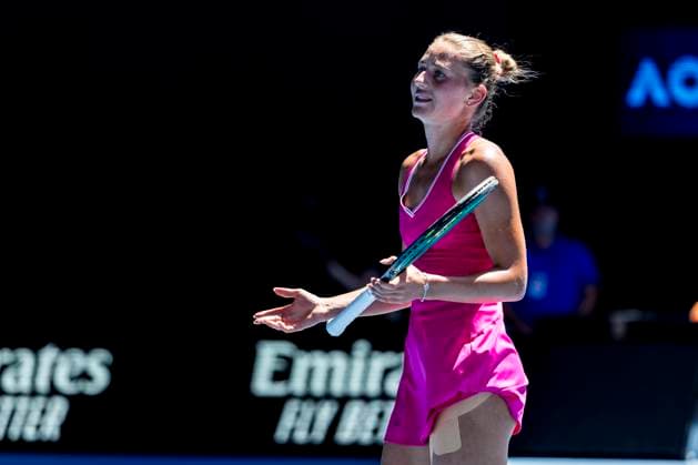 MELBOURNE, VIC - JANUARY 23: Marta Kostyuk of Ukraine shows her frustration during the Quarterfinals of the 2024 Australian Open on January 23 2024, at Melbourne Park in Melbourne, Australia. (Photo by Jason Heidrich Icon Sportswire) TENNIS: JAN 23 Australian Open EDITORIAL USE ONLY Icon240123055