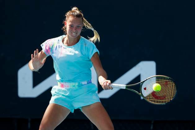 Yuliya Perapekhina, Maedchen Einzel GS, Australian Open 2024, Melbourne Park, Melbourne, Victoria, Australia. Copyright: xJuergenxHasenkopfx