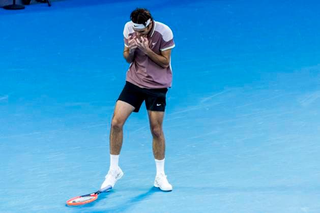 MELBOURNE, VIC - JANUARY 23: Taylor Fritz of the United States of America shows his frustration during the Quarterfinals of the 2024 Australian Open on January 23 2024, at Melbourne Park in Melbourne, Australia. (Photo by Jason Heidrich Icon Sportswire) TENNIS: JAN 23 Australian Open EDITORIAL USE ONLY Icon240123191