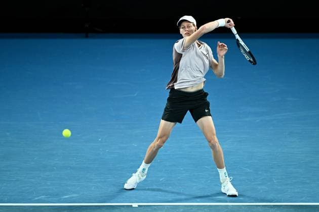 TENNIS AUSTRALIAN OPEN, Jannik Sinner of Italy plays a return shot during his quarter final match against Andrey Rublev of Russia on Day 10 of the 2024 Australian Open at Melbourne Park in Melbourne, Tuesday, January 23, 2024. ( NO ARCHIVING, EDITORIAL USE ONLY, NO USE IN BOOKS WITHOUT CONSENT MELBOURNE VICTORIA AUSTRALIA  Copyright: xJOELxCARRETTx 20240123001892594300