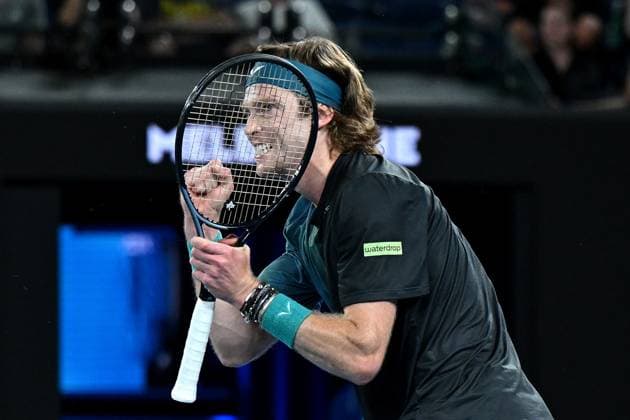 TENNIS AUSTRALIAN OPEN, Andrey Rublev of Russia reacts during his quarter final match against Jannik Sinner of Italy on Day 10 of the 2024 Australian Open at Melbourne Park in Melbourne, Tuesday, January 23, 2024. ( NO ARCHIVING, EDITORIAL USE ONLY, NO USE IN BOOKS WITHOUT CONSENT MELBOURNE VICTORIA AUSTRALIA  Copyright: xLUKASxCOCHx 20240123001892604320