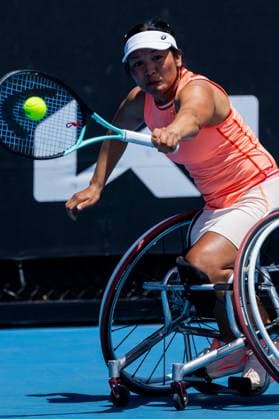 (240124) -- MELBOURNE, Jan. 24, 2024 -- Zhu Zhenzhen returns the ball during the women s wheelchair singles quarterfinal between Zhu Zhenzhen of China and Jiske Griffioen of the Netherlands at Australian Open tennis tournament in Melbourne, Australia, Jan. 24, 2024. (Photo by Xinhua) (SP)AUSTRALIA-MELBOURNE-TENNIS-AUSTRALIAN OPEN ChuxChen 
