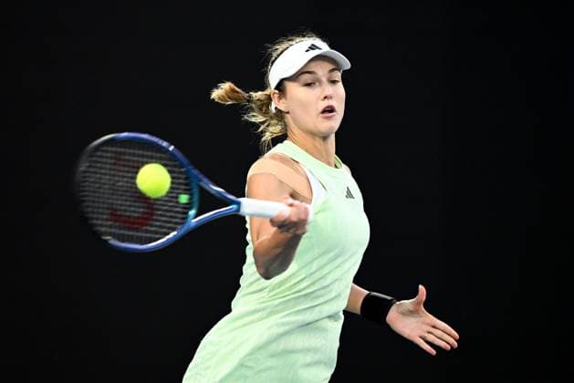 TENNIS AUSTRALIAN OPEN, Anna Kalinskaya of Russia in action during her Womens Quarterfinal match against Qinwen Zheng of China on Day 11 of the 2024 Australian Open at Melbourne Park in Melbourne, Wednesday, January 24, 2024. ( NO ARCHIVING, EDITORIAL USE ONLY, NO USE IN BOOKS WITHOUT CONSENT MELBOURNE VICTORIA AUSTRALIA  Copyright: xJOELxCARRETTx 20240124001892945073