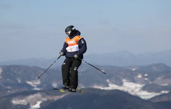 (240124) -- HOENGSEONG, Jan. 24, 2024 -- Flora Tabanelli of Italy competes during the Women s Freeski Slopestyle of freestyle skiing event at the Gangwon 2024 Winter Youth Olympic Games, Olympische Spiele, Olympia, OS in Hoengseong, South Korea, Jan. 24, 2024. ) (SP)SOUTH KOREA-HOENGSEONG-WINTER YOUTH OLYMPIC GAMES-FREESTYLE SKIING HuxHuhu 