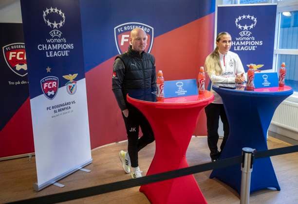 MALMÖ 2024-01-24 Tränare Joel Kjetselberg och mittfältare Ria Öling vid onsdagens presskonferens med FC Rosengard inför morgondagens Champions League match mot SL Benfica. MALMÖ SVERIGE x50090x