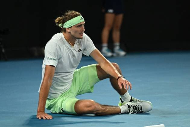 2024 Australian Open - Melbourne Alexander Zverev (GER) during his quarter final round match at the 2024 Australian Open at Melbourne Park in Melbourne, Australia, on January 24, 2024. Photo by Corinne Dubreuil ABACAPRESS.COM Melbourne Australia  Copyright: xDubreuilxCorinne ABACAx