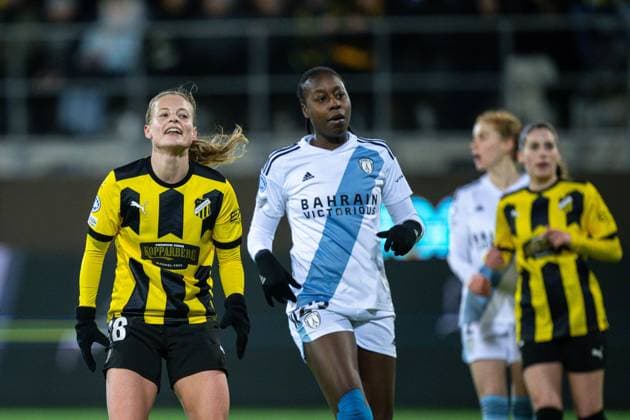 240124 Anna Anvegard of Häcken and Tennisoun Sissoko of Paris FC during the UEFA Women s Champions League football match between Häcken and Paris FC on January 24, 2024 in Gothenburg. Photo: Mathias Bergeld BILDBYRAN kod MB MB0841 fotboll football soccer fotball champions league häcken paris fc dam bbeng women kvinner womens champions league bbauto Copyright: MATHIASxBERGELD BB240124MB039