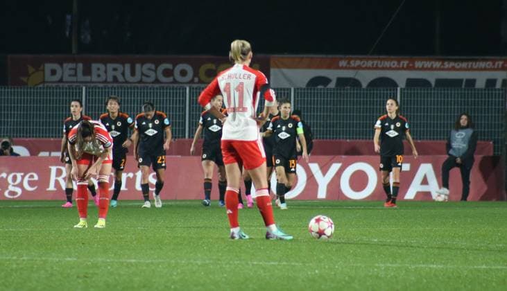 24.01.2024, xgrfx, Fussball Champions League Frauen, AS Rom - FC Bayern München emspor, v.l. Tor, Valentina Giacinti (AS Rom) (DFL DFB REGULATIONS PROHIBIT ANY USE OF PHOTOGRAPHS as IMAGE SEQUENCES and or QUASI-VIDEO) Rom