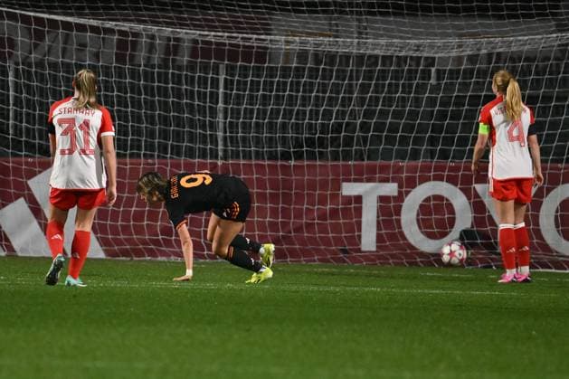 Valentina Giacinti of A.S. Roma Women score 1-0 during the day 5 Group C of the UEFA Women s Champions League between A.S. Roma vs F.C. Bayern Munchen, 24 January 2024 at the Stadio Tre Fontane in Rome, Italy.  Copyright: xDomenicoxCippitelli IPAxSportx x xx IPA_42928487 IPA_Agency_IPA42928487