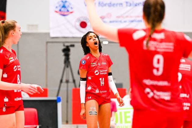 1. Volleyball Bundesliga Frauen, Dresdner SC vs. VC Neuwied, Dresden, 24.01.2024 Tia Jimerson (Dresdner SC, 14) 1. Volleyball Bundesliga Frauen, Dresdner SC vs. VC Neuwied am 24.01.2024 in der Margon Arena Dresden Copyright: xBEAUTIFULxSPORTS Hoepnerx