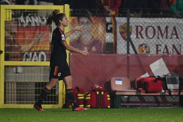 Manuela Giugliano of A.S. Roma Women celebrates after scoring 2-1 during the day 5 Group C of the UEFA Women s Champions League between A.S. Roma vs F.C. Bayern Munchen, 24 January 2024 at the Stadio Tre Fontane in Rome, Italy.  Copyright: xDomenicoxCippitelli IPAxSportx x xx IPA_42930195 IPA_Agency_IPA42930195