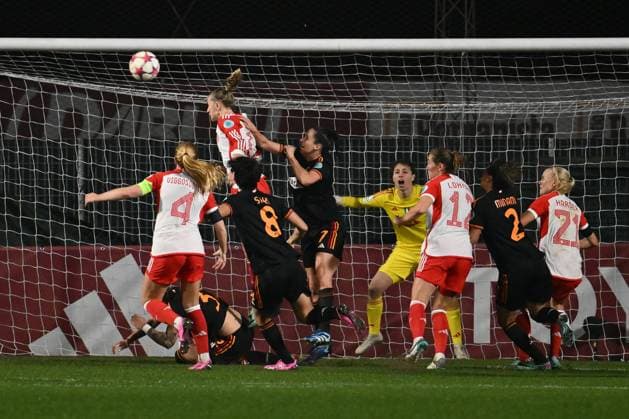 Lea Schuller of FC Bayern Munchen score 2-2 during the day 5 Group C of the UEFA Women s Champions League between A.S. Roma vs F.C. Bayern Munchen, 24 January 2024 at the Stadio Tre Fontane in Rome, Italy.  Copyright: xDomenicoxCippitelli IPAxSportx x xx IPA_42930203 IPA_Agency_IPA42930203