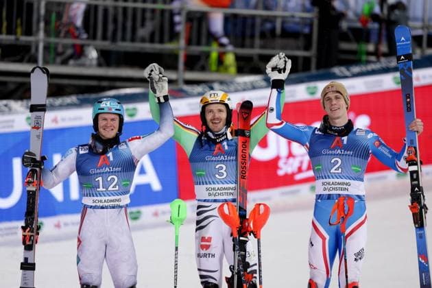 Sport Themen der Woche KW04 Sport Bilder des Tages ALPINE SKIING - FIS WC Schladming SCHLADMING,AUSTRIA,24.JAN.24 - ALPINE SKIING - FIS World Cup, night slalom, men. Image shows the rejoicing of Timon Haugan (NOR), Linus Strasser (GER) and Clement Noel (FRA).  GEPAxpictures xGintarexKarpavici