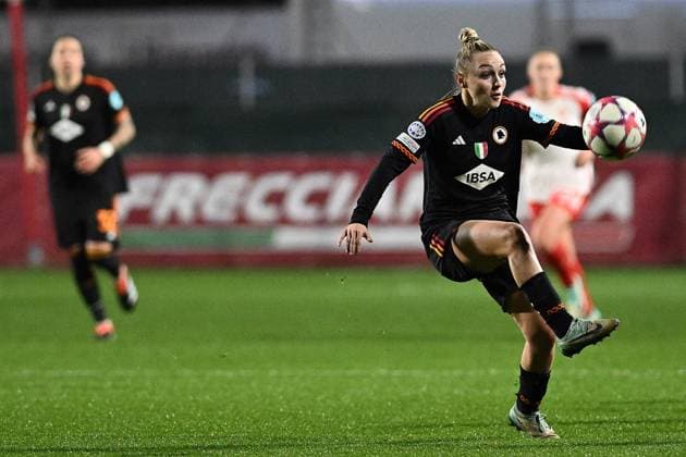 UEFA Champions League Women football match - AS Roma vs FC Bayern Munchen Giada Greggi of AS Roma during the Women Champions League match between AS Roma and FC Bayern Munchen at Stadio Tre Fontane on January 24, 2024 in Rome, Italy. Rome Italy  Copyright: xIPAxSport ABACAx