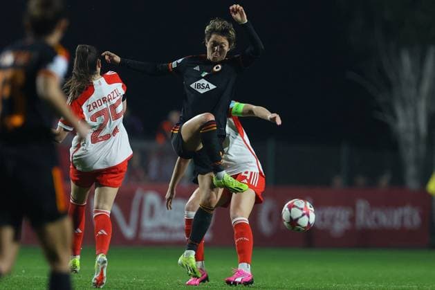 UEFA Champions League Women football match - AS Roma vs FC Bayern Munchen Rome, Italy 24.01.2024: Valentina Giacinti (Roma) in action during the UEFA Women s Champions League 2023-2024 football match, group stage C, between AS Roma vs FC Bayern Munchen at Tre fontane stadium in Rome. Rome Italy  Copyright: xIPAxSport ABACAx
