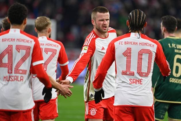 Eric DIER (Bayern Muenchen), mit Leroy SANE (Bayern Muenchen), Jamal MUSIALA (Bayern Muenchen),Aktion. Fussball 1. Bundesliga Saison 2023 2024, 13.Spieltag, Spieltag13, FC Bayern Muenchen - 1.FC Union Berlin 1-0 am 24.01.2024 , A L L I A N Z A R E N A