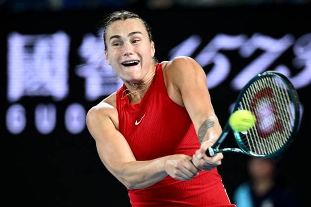 TENNIS AUSTRALIAN OPEN, Aryna Sabalenka of Belarus in action during her Women?s Singles semifinal against Coco Gauff of the USA on Day 12 of the 2024 Australian Open at Melbourne Park in Melbourne, Thursday, January 25, 2024. ( NO ARCHIVING, EDITORIAL USE ONLY, NO USE IN BOOKS WITHOUT CONSENT MELBOURNE VICTORIA AUSTRALIA  Copyright: xJOELxCARRETTx 20240125001893372083