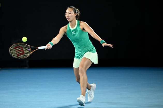 TENNIS AUSTRALIAN OPEN, Qinwen Zheng of China in action during her Women?s Singles semifinal against Dayana Yastremska of Ukraine on Day 12 of the 2024 Australian Open at Melbourne Park in Melbourne, Thursday, January 25, 2024. ( NO ARCHIVING, EDITORIAL USE ONLY, NO USE IN BOOKS WITHOUT CONSENT MELBOURNE VICTORIA AUSTRALIA  Copyright: xJOELxCARRETTx 20240125001893421470