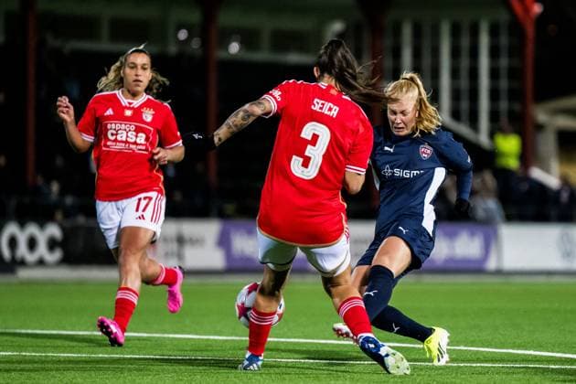 240125 Sofie Bruun Bredgaard of FC Rosengard during the UEFA Women s Champions League football match between FC Rosengard and Benfica on January 25, 2024 in Malmö. Photo: Petter Arvidson BILDBYRAN kod PA PA0740 fotboll football soccer fotball champions league fc rosengard benfica dam bbeng Copyright: PETTERxARVIDSON BB240125PA154
